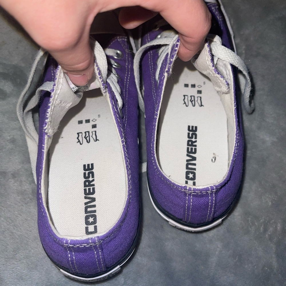 Purple converse chuck taylor